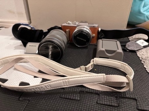 値下げしました！OLYMPUS E-PL8  ミラーレス一眼カメラ　ブラウン