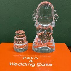 「ペコちゃんとウェディングケーキ」クリスタル・フィギュアの画像
