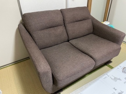 【値下げしました】種田　ファブリック素材で座り心地のよいソファ　2人掛け