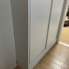 【お話し中】【再値下げ】【美品】カウンター下収納　引き戸　ホワイト　の画像