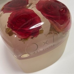 DXI Living アクセサリーボックス　可愛い　ローズ型　格安の画像