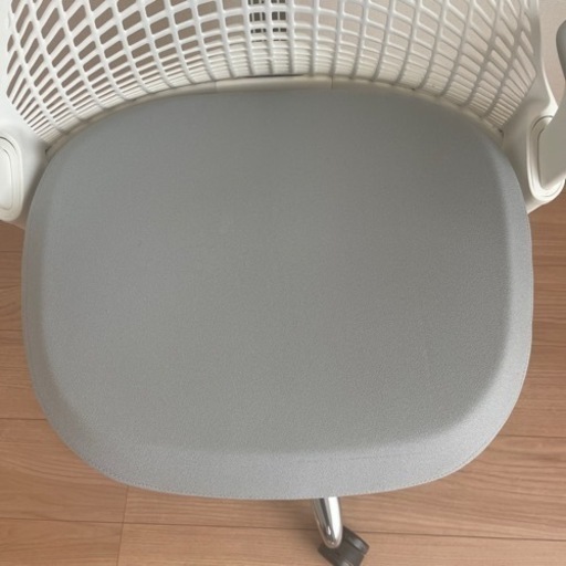 1/22終了　Herman Miller セイルチェア（SAYL）　保証書付き