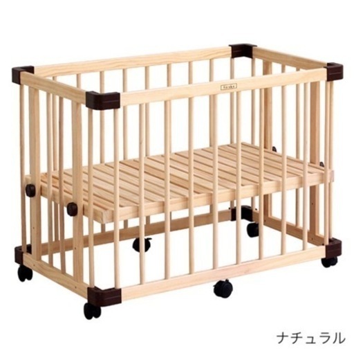 利便性抜群　利用3ヶ月ほどの良品　farska ベビーベッド