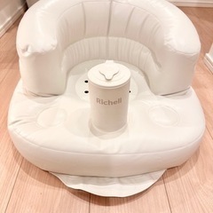 リッチェル　ふかふかバスチェア　ベージュ