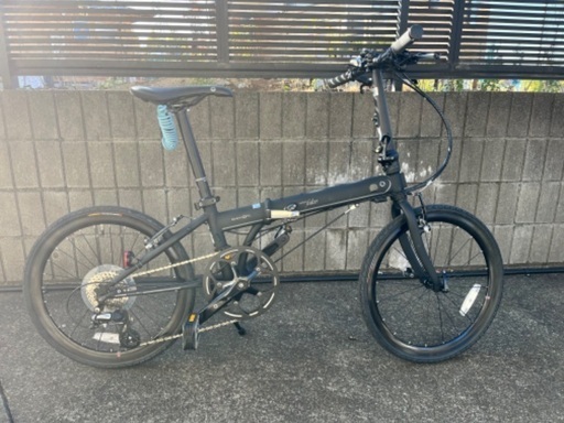 ダホンスピードファルコ 折りたたみ自転車 マットブラック DAHON】Speed Falcoの人気色「マットブラック」のラスト1台が