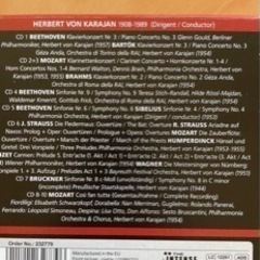 カラヤン名演奏集　CD10枚組の画像