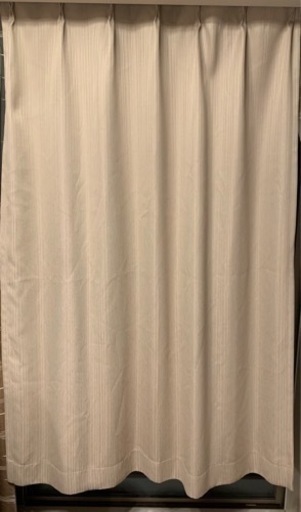 カーテン　横200cm  高さ184cm メーカー：ユザワヤ