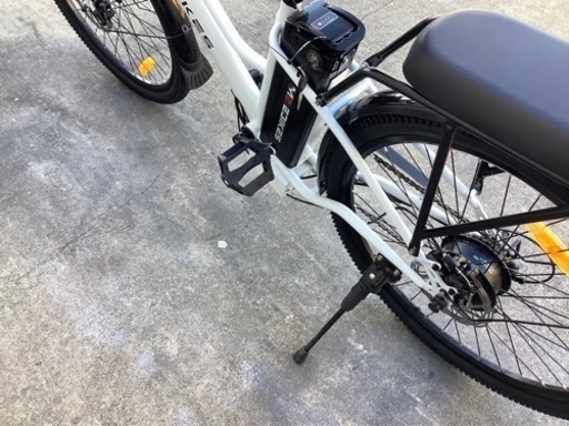285 新車M2 Electric BIKEフル電動アシスト自転車26インチ ホワイト