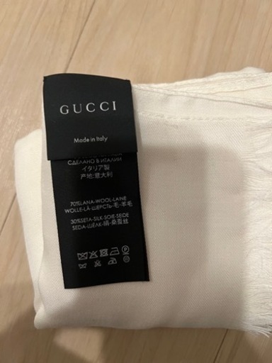 GUCCIスカーフ
