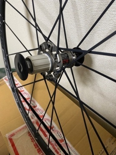 ファルクラム　レーゼロLG クリンチャーホイールセット