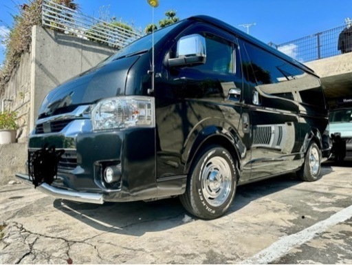 ハイエースワゴン　令和3年式　カスタム多数