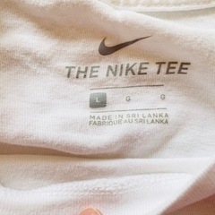 NIKE Tシャツの画像