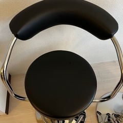 ニトリ カウンターチェア ２つの画像