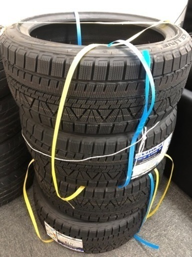 【新品未使用】225/45R18  スタッドレス