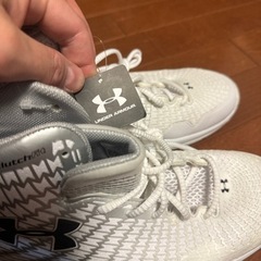 アンダーアーマースニーカー　#1261614 未使用　27cmの画像