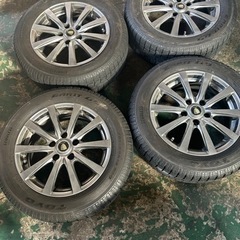 スタッドレス TOYO 205/60R16 HHN3514 スタッドレスタイヤ