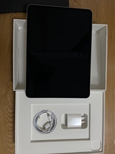 [純正3点セット]11インチiPad Pro(第4世代) 128GB シルバー