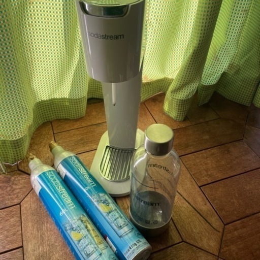 ソーダーストリーム　炭酸水