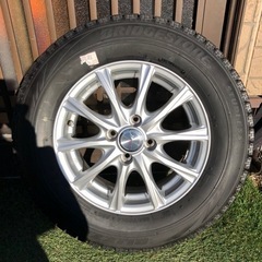 スタッドレスタイヤ　未使用　BLIZZAK VRX  185/70/R14  ４本セット