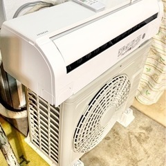 超美品★省エネ★🌈新古‼️日立ルームエアコン高機能 白くまくんDTシリーズ スターホワイト 2022年製 冷暖房🌈の画像