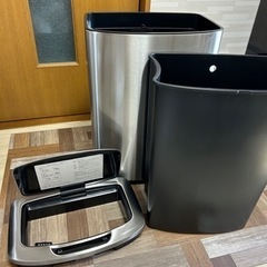 決まりました　自動開閉ダストボックス・ゴミ箱 の画像