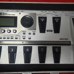 BOSS GT-10 GUITAR EFFECTS PROCES...