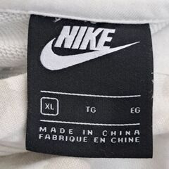 ☆NIKE☆  パーカーの画像