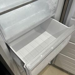 縦型大型冷凍庫 274L アイリスオーヤマ 長期保証有り 引き出し付き コストコ食材の保管用に 2022年製 使用期間約1年（冷蔵庫では無く、冷凍庫専用です。）の画像