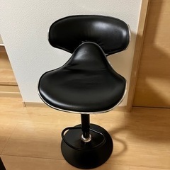 カウンターチェアの画像