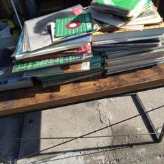 レコードとレコード盤の画像