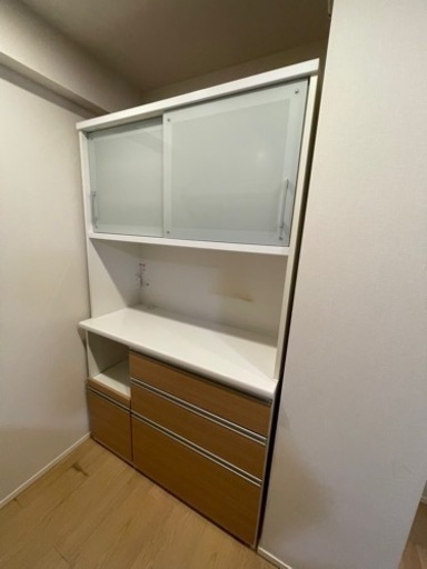 【値下げしました】食器棚