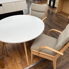 ラウンドテーブルのダイニングセットのご紹介！【トレファク入間24-01】