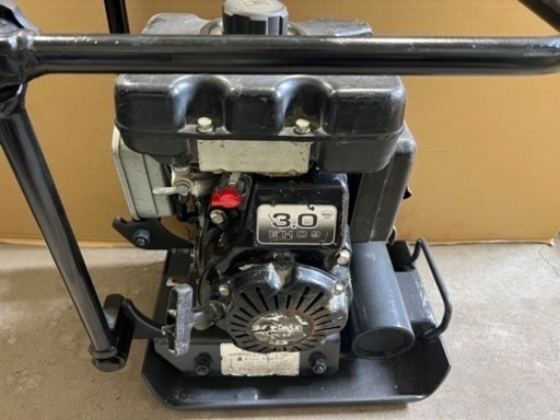 明和製作所プレートコンパクター