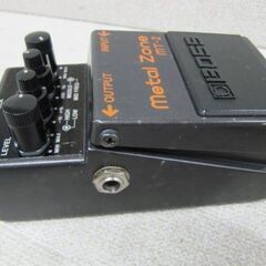 🎺入荷！ BOSS MT-2 Metal Zone メタルゾーン ハイゲイン ディストーション【楽器高価買取アールワン田川】の画像