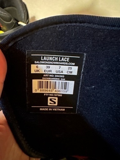 SALOMON スノーボードブーツ