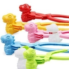 新品　雪遊び　の画像