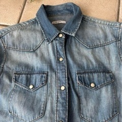 GAP デニムシャツの画像