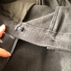 紐で調節可能なズボン、メンズ　未使用品！値下げしましたの画像