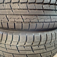 ほぼ新品　スタッドレスタイヤ　205/65R15