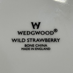 ウェッジウッド ワイルドストロベリー プレートの画像