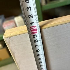 大きめなゲーミングデスクの画像