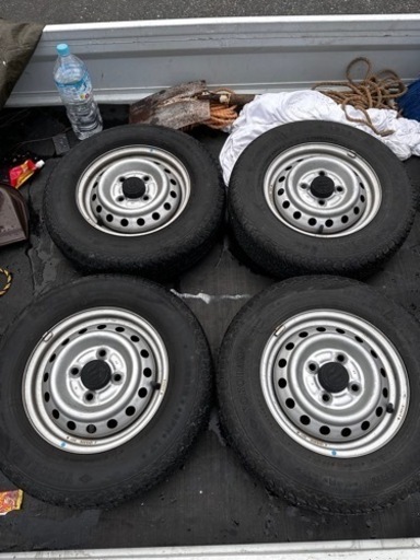 軽トラ　スズキキャリー　純正タイヤ