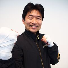 尼崎市　50歳以上の方にボクシング、キックボクシングを個別指導い...