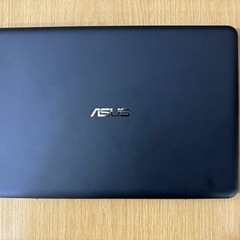 ❗️ありがとうございました❗️ASUS VivoBook E20...