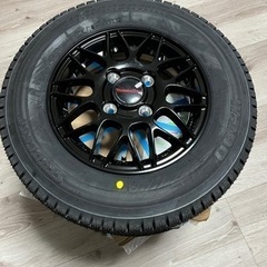 12インチ　スタッドレス新品の画像