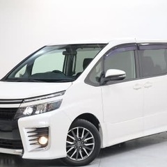 🌟金利ゼロ＆自社ローン🌟ミニバンの王道ヴォクシー！見逃せないクル...