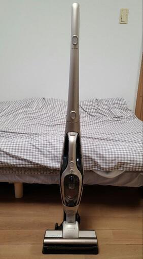 コードレス掃除機 HITACHI
