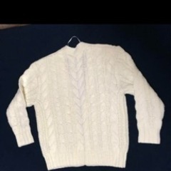 UNIQLO カーディガンの画像