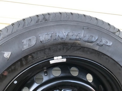 ハイエースタイヤホイール