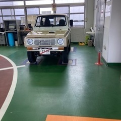 値下げ！人気ジムニーJA11 ホワイトミルクティーベージュツートン塗装委託品委託品の画像
